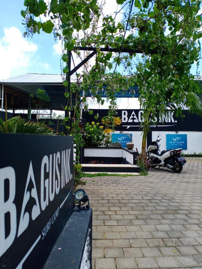 Bagus Ink Surf Camp Albergue Uluwatu Exterior foto